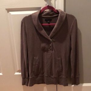 Women’s Banana Republic small pull over. Good used condition
